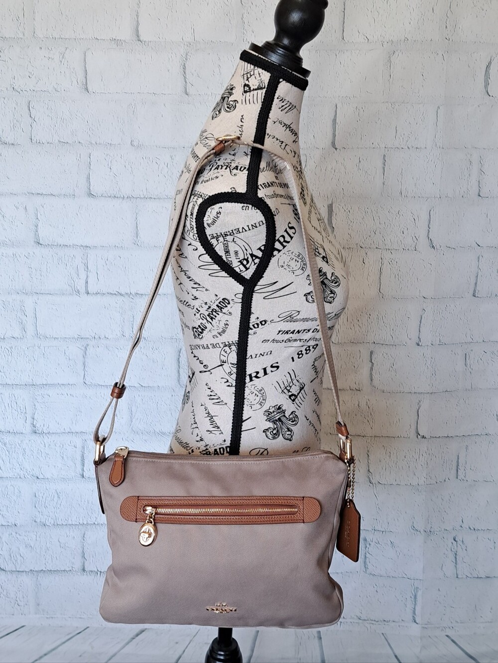 Midsz Coach tan bag